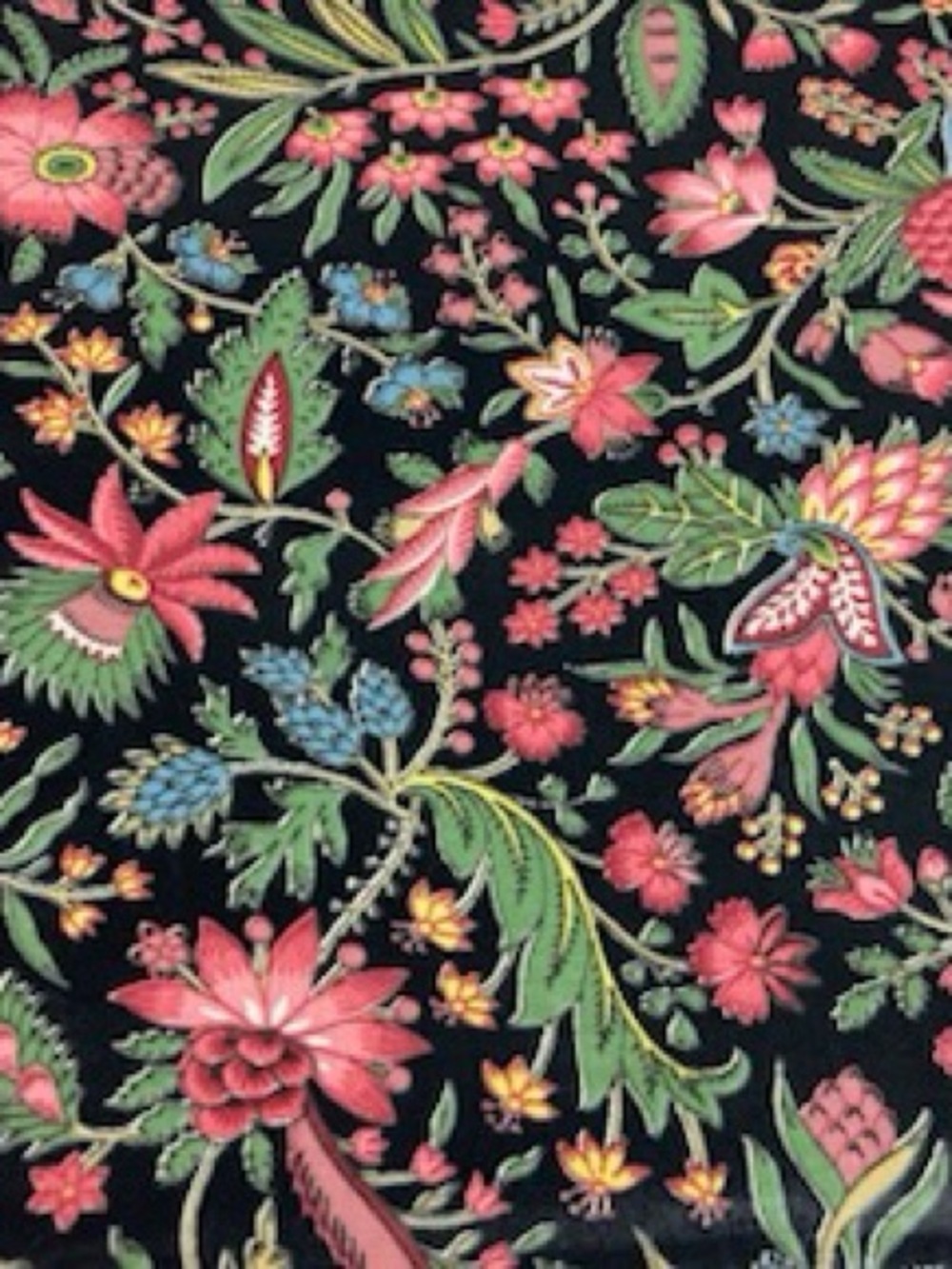 Botanical Print On Black Satin Sheen Upholstery Quilting Fabric 2 Yd X 36”w New